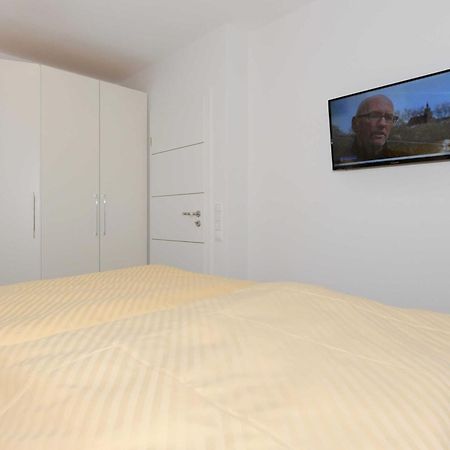 Ferienwohnung Inselstern - Residenz An Der Nordseetherme Bensersiel Exteriör bild